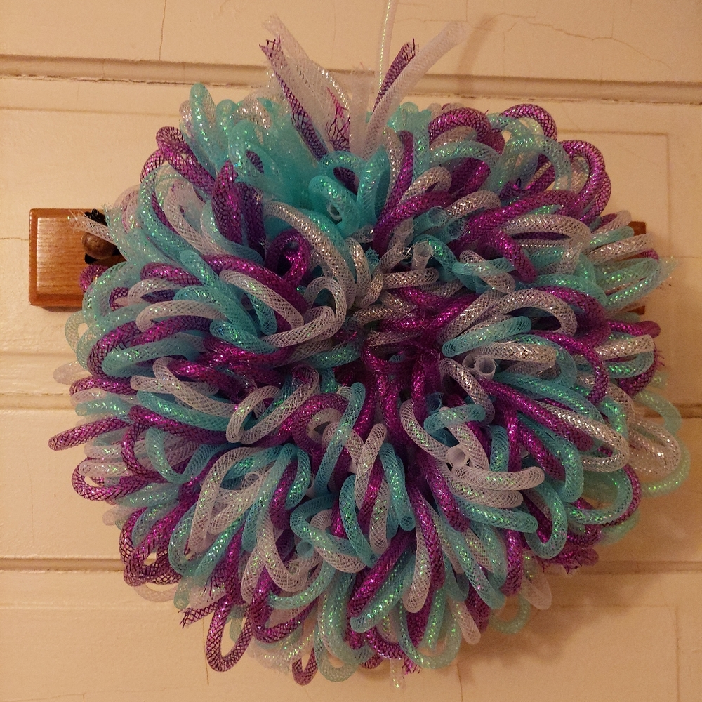 8in wire wreath